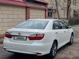 Toyota Camry 2016 года за 12 600 000 тг. в Шымкент – фото 4