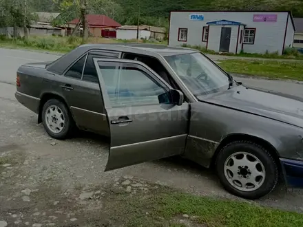 Mercedes-Benz E 200 1994 года за 1 500 000 тг. в Алтай