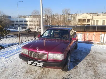 Mercedes-Benz 190 1991 года за 2 000 000 тг. в Астана – фото 2