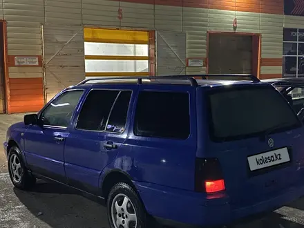 Volkswagen Golf 1997 года за 1 200 000 тг. в Актобе – фото 12