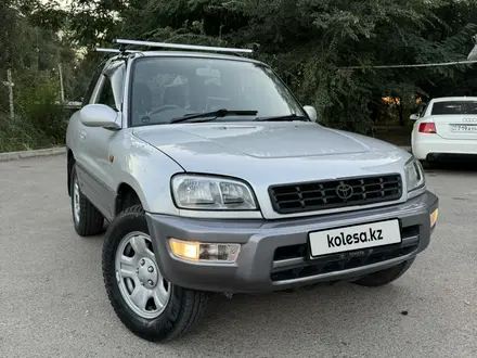 Toyota RAV4 1998 года за 3 700 000 тг. в Алматы – фото 11