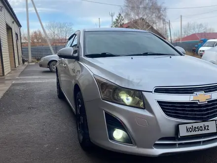 Chevrolet Cruze 2014 года за 3 600 000 тг. в Астана – фото 2