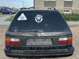 Volkswagen Passat 1991 годаүшін870 000 тг. в Астана – фото 4