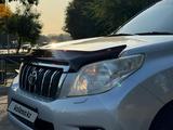 Toyota Land Cruiser Prado 2013 годаүшін14 500 000 тг. в Алматы