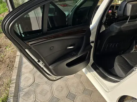 BMW 528 2008 года за 9 000 000 тг. в Алматы – фото 15