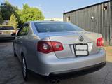 Volkswagen Jetta 2005 годаүшін2 499 999 тг. в Астана – фото 3