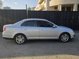 Volkswagen Jetta 2005 годаүшін2 499 999 тг. в Астана – фото 4
