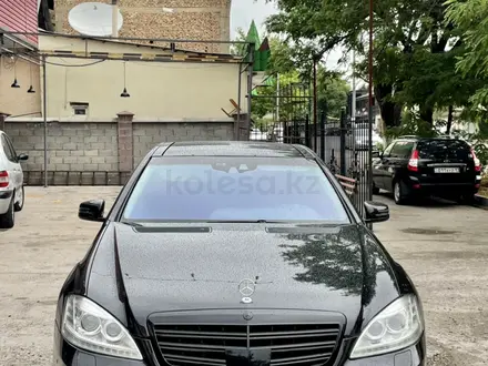 Mercedes-Benz S 600 2010 года за 14 000 000 тг. в Алматы – фото 17