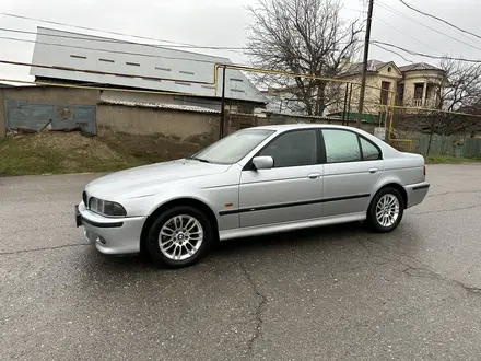BMW 528 1998 года за 4 300 000 тг. в Шымкент – фото 9
