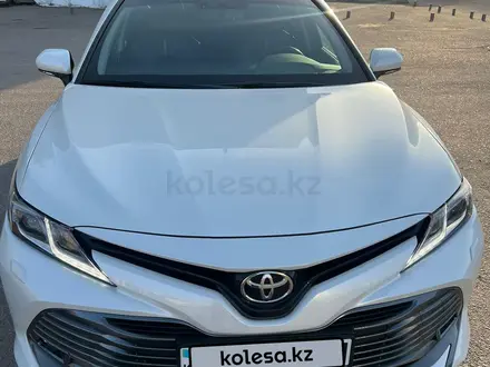 Toyota Camry 2020 года за 14 500 000 тг. в Астана – фото 11