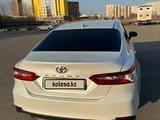 Toyota Camry 2020 года за 14 500 000 тг. в Астана – фото 3