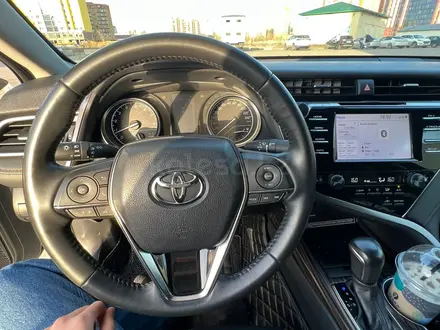 Toyota Camry 2020 года за 14 500 000 тг. в Астана – фото 6