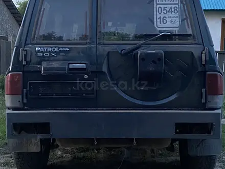 Nissan Patrol 1993 года за 2 700 000 тг. в Семей – фото 3