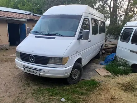 Mercedes-Benz Sprinter 1999 года за 3 300 000 тг. в Тараз – фото 19