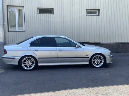 BMW 528 1996 года за 4 500 000 тг. в Алматы – фото 4