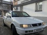 Volkswagen Passat 1996 годаfor850 000 тг. в Павлодар