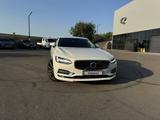 Volvo S90 2019 года за 19 800 000 тг. в Алматы – фото 2
