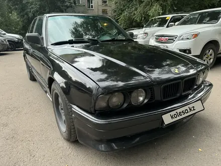 BMW 525 1993 года за 2 450 000 тг. в Алматы – фото 3