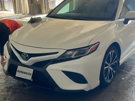 Toyota Camry 2019 года за 10 500 000 тг. в Тараз – фото 7
