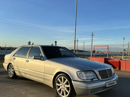 Mercedes-Benz S 320 1997 года за 5 800 000 тг. в Павлодар – фото 14