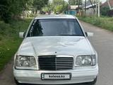 Mercedes-Benz E 200 1994 годаүшін1 850 000 тг. в Алматы