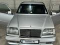 Mercedes-Benz E 200 1993 годаүшін1 050 000 тг. в Бауыржана Момышулы – фото 8