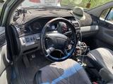 Mitsubishi Space Wagon 2002 года за 2 800 000 тг. в Караганда – фото 3