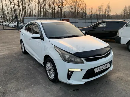 Kia Rio 2019 года за 5 090 400 тг. в Алматы – фото 3