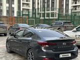 Hyundai Elantra 2020 года за 8 700 000 тг. в Актау – фото 3