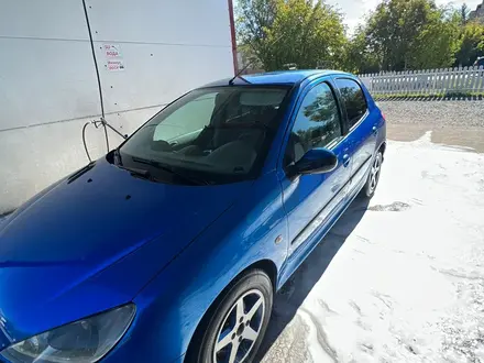 Peugeot 206 2004 года за 2 300 000 тг. в Караганда – фото 3