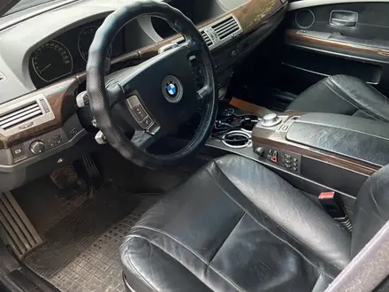 BMW 735 2002 года за 3 800 000 тг. в Алматы – фото 3