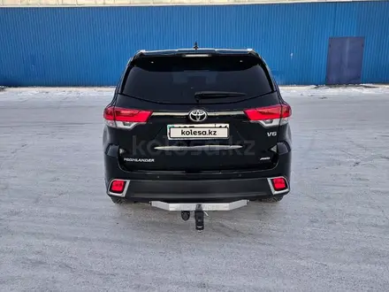 Toyota Highlander 2018 года за 22 500 000 тг. в Усть-Каменогорск – фото 3