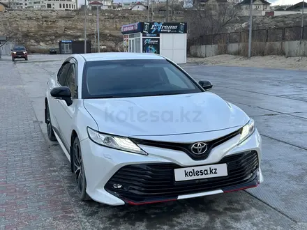 Toyota Camry 2021 года за 17 000 000 тг. в Жанаозен – фото 5