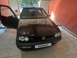 Volkswagen Golf 1992 года за 890 000 тг. в Уральск