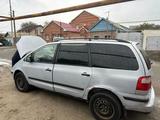 Ford Galaxy 2001 годаүшін2 000 000 тг. в Атырау – фото 4