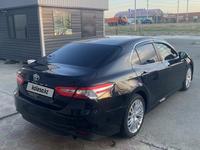 Toyota Camry 2018 года за 12 500 000 тг. в Атырау