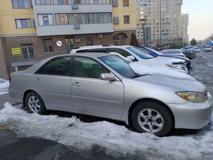 Toyota Camry 2002 года за 5 500 000 тг. в Алматы – фото 2