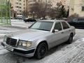 Mercedes-Benz E 220 1993 года за 2 100 000 тг. в Астана – фото 3