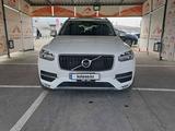 Volvo XC90 2018 года за 11 200 000 тг. в Алматы – фото 2