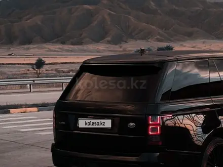 Land Rover Range Rover 2015 года за 35 000 000 тг. в Алматы – фото 15