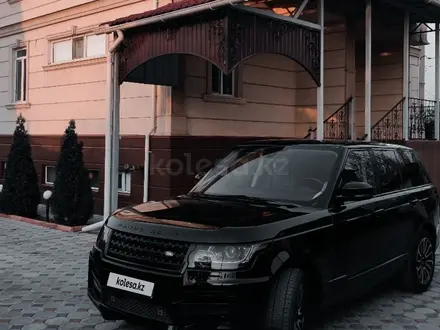 Land Rover Range Rover 2015 года за 35 000 000 тг. в Алматы – фото 16