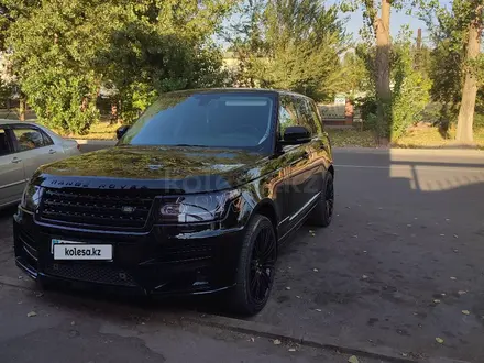 Land Rover Range Rover 2015 года за 35 000 000 тг. в Алматы – фото 4