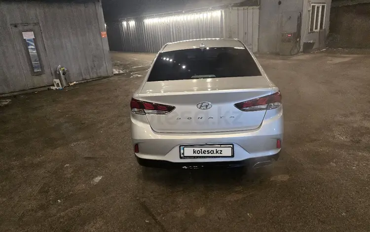 Hyundai Sonata 2017 годаfor8 500 000 тг. в Алматы