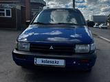 Mitsubishi Space Runner 1995 года за 1 400 000 тг. в Астана