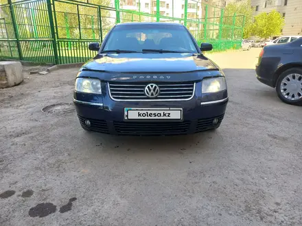 Volkswagen Passat 2003 года за 2 800 000 тг. в Астана – фото 18
