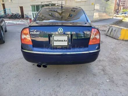 Volkswagen Passat 2003 года за 2 800 000 тг. в Астана – фото 8