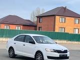 Skoda Rapid 2015 года за 5 000 000 тг. в Актобе – фото 2