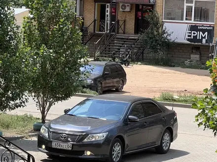 Toyota Camry 2014 года за 10 500 000 тг. в Актобе – фото 5