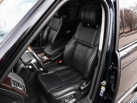 Land Rover Range Rover 2014 года за 30 000 000 тг. в Алматы – фото 12