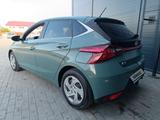 Hyundai i20 2023 года за 7 300 000 тг. в Петропавловск – фото 4
